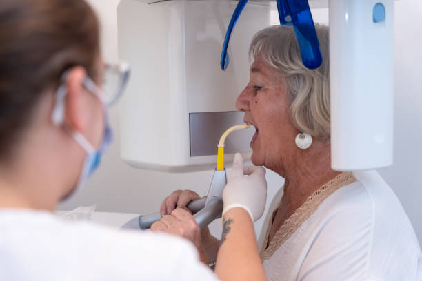 Best Weekend Emergency Dentist in Harvey, IL